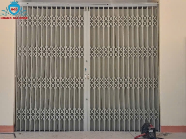 Thi công cửa kéo Đài Loan Quảng Ngãi